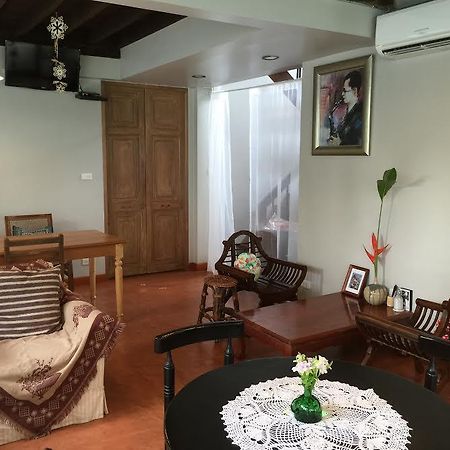 Baan Ongkharak Bed & Breakfast (Adults Only) Bangkok Zewnętrze zdjęcie